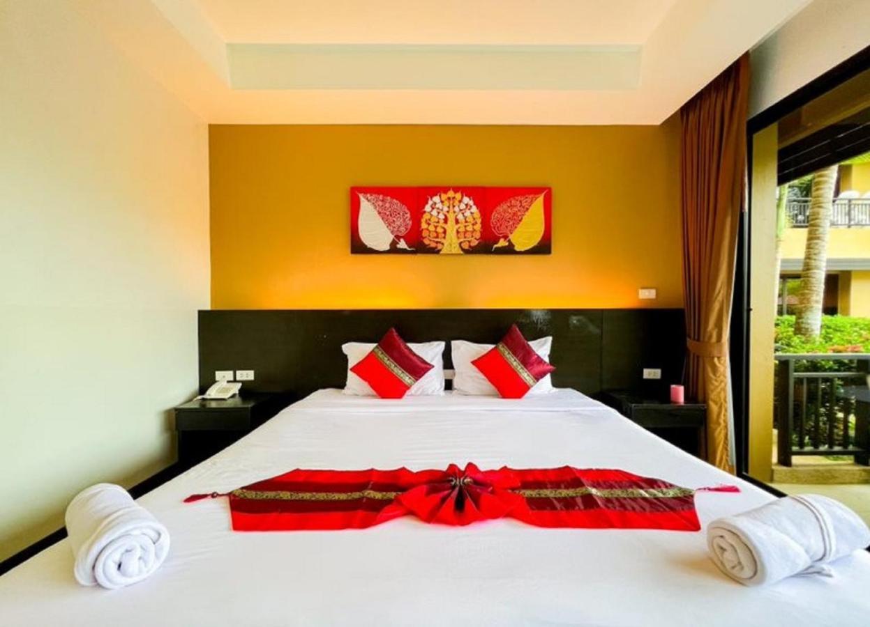 Naiyang Beach Hotel Sha Plus Phuket Buitenkant foto