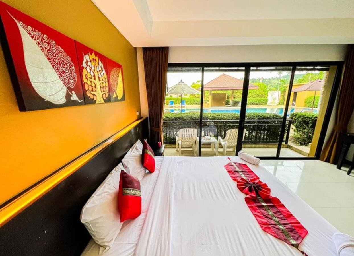 Naiyang Beach Hotel Sha Plus Phuket Buitenkant foto