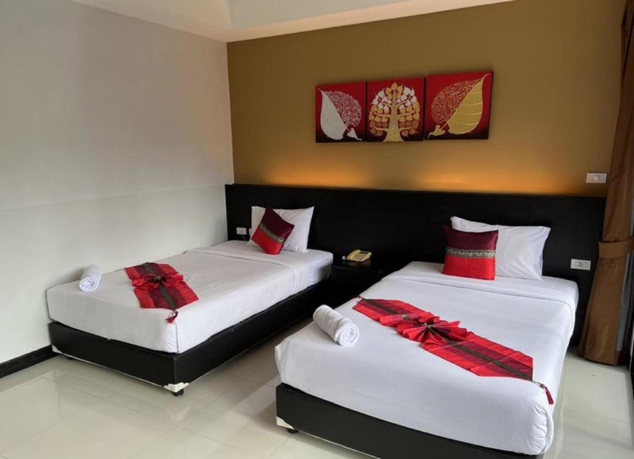 Naiyang Beach Hotel Sha Plus Phuket Buitenkant foto