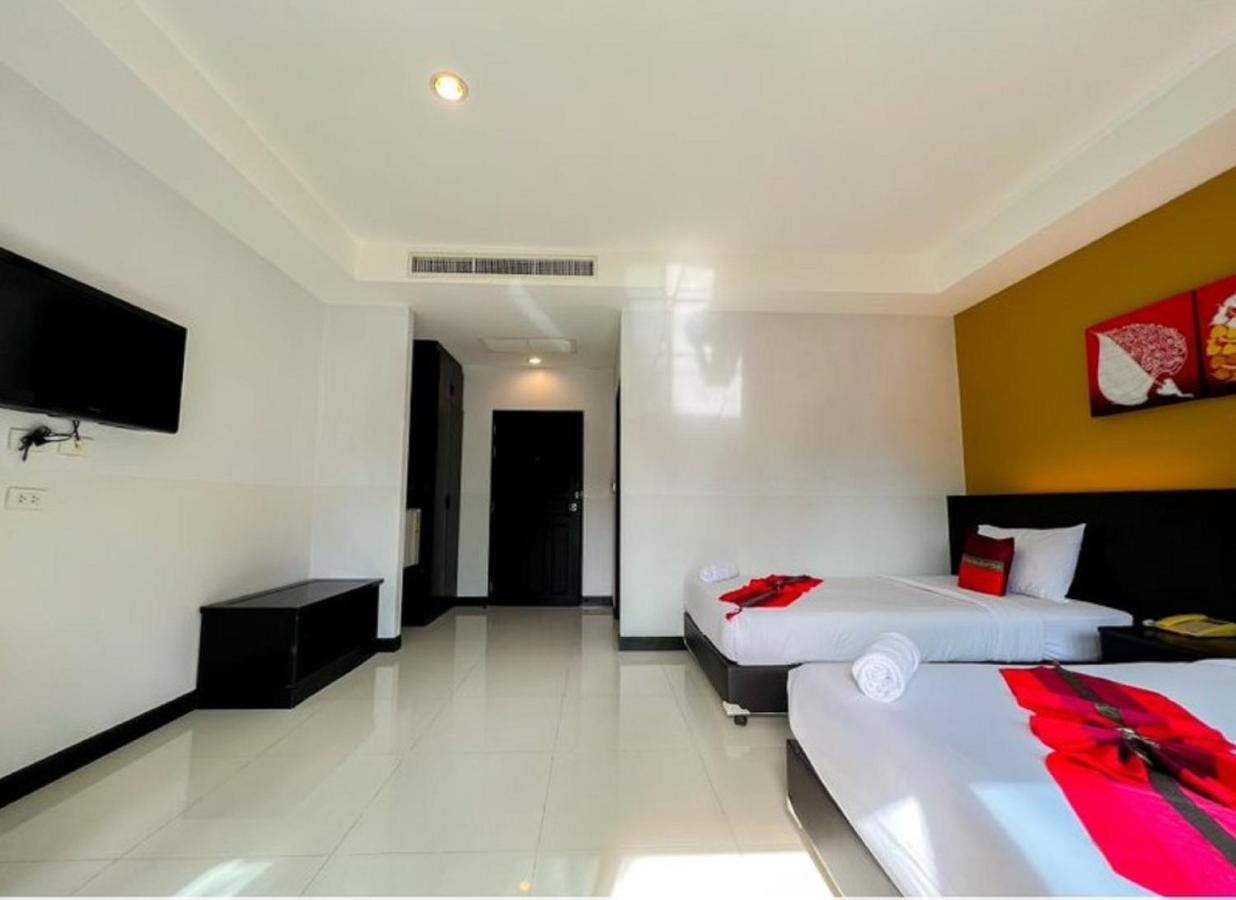 Naiyang Beach Hotel Sha Plus Phuket Buitenkant foto