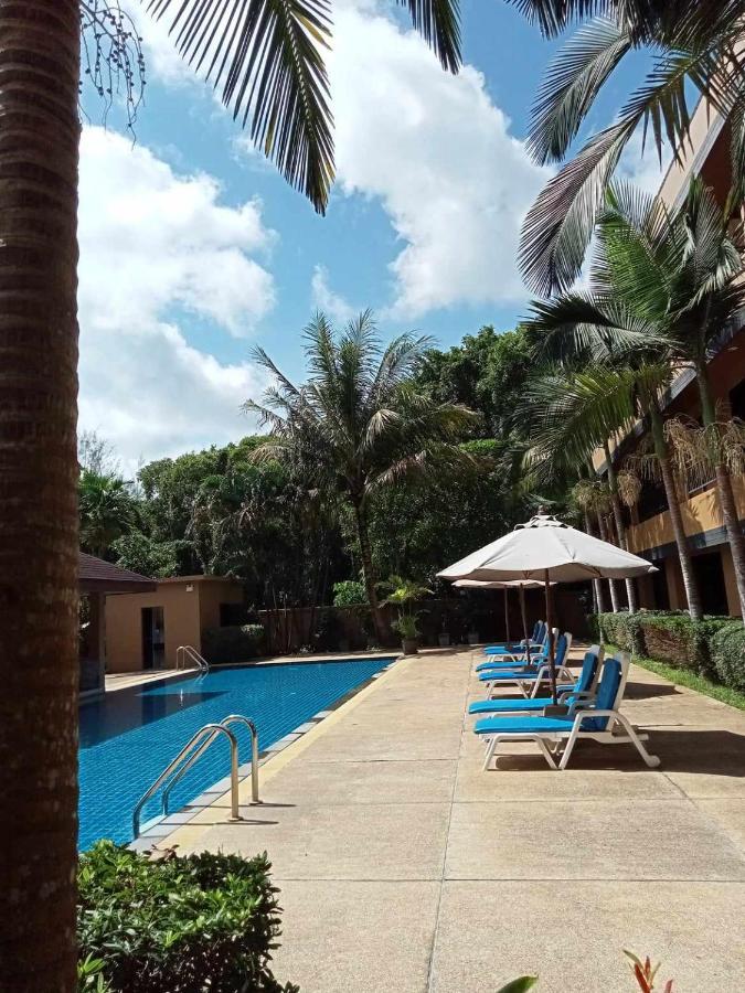 Naiyang Beach Hotel Sha Plus Phuket Buitenkant foto